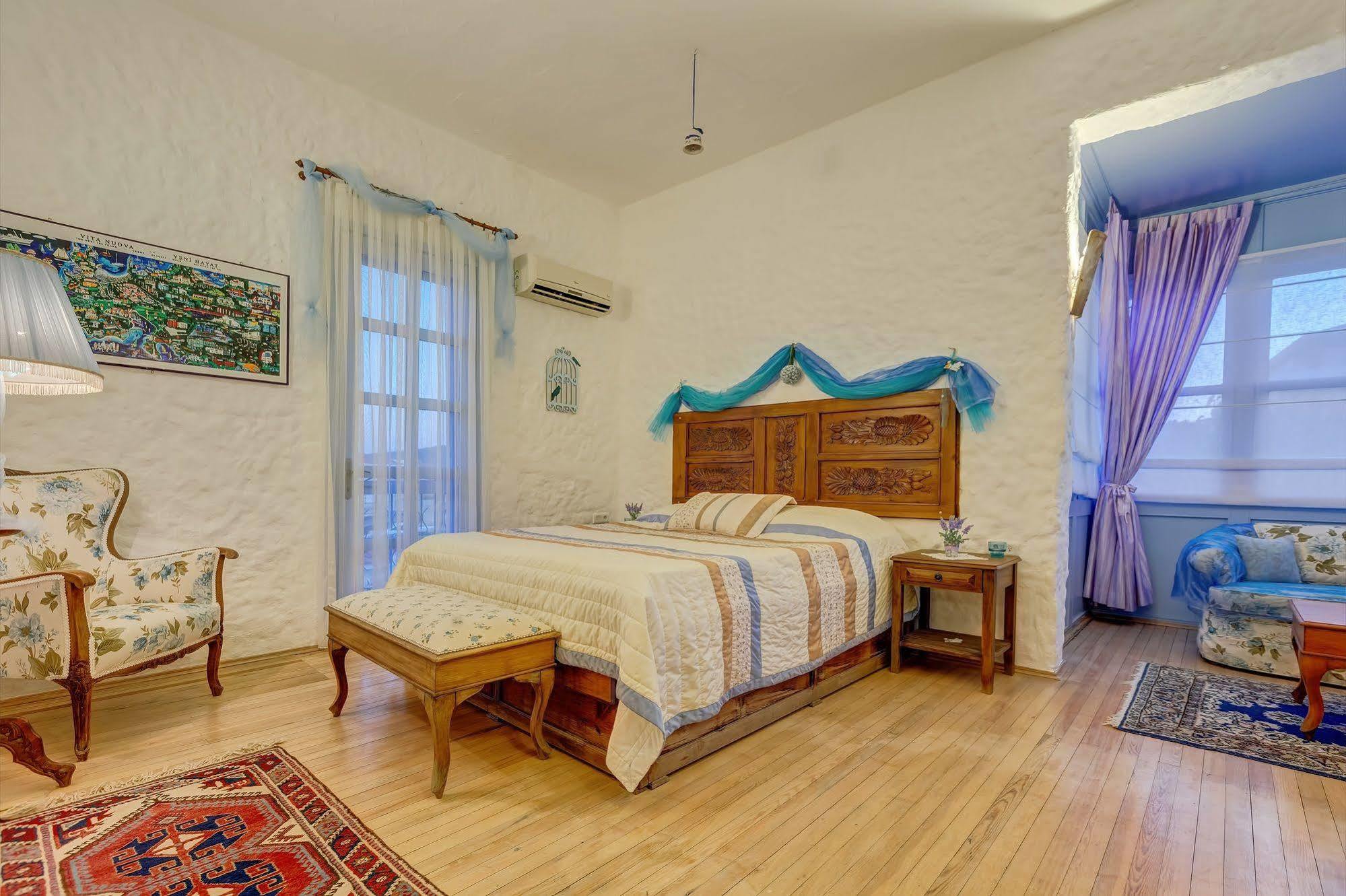 Lale Lodge Hotel Alacati Exterior foto