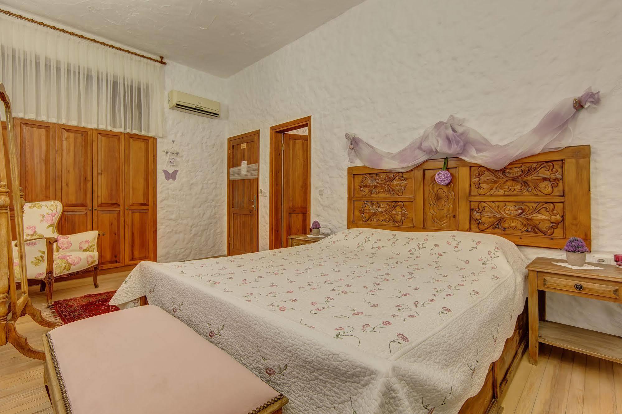 Lale Lodge Hotel Alacati Exterior foto